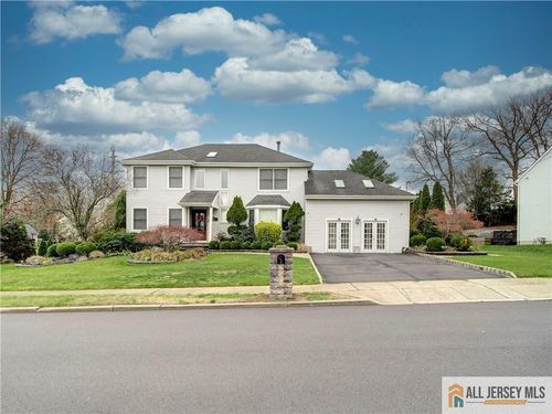 3 Old Rd, Monroe, NJ, 08831-1278 | Card Image