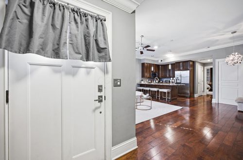 g24-236 E Gay St, Columbus, OH, 43215-3211 | Card Image