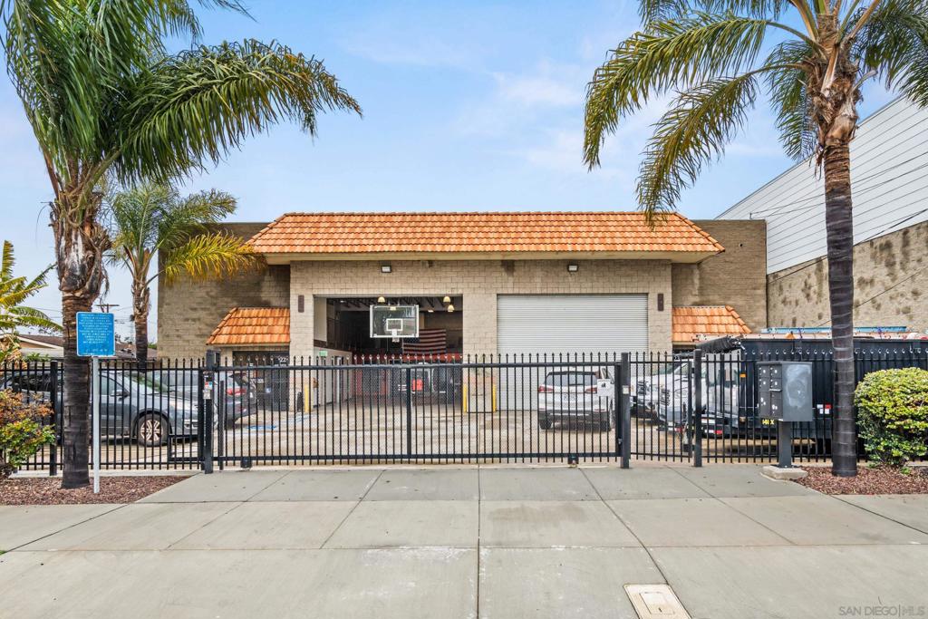 225 E 16Th St, National City, CA 91950