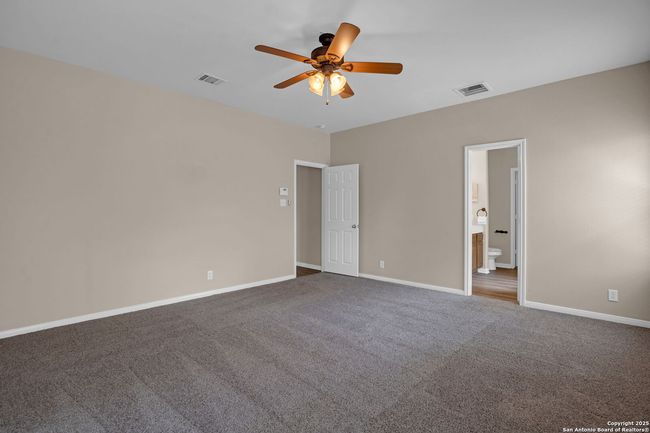 109 Lieck Cv, House other with 5 bedrooms, 4 bathrooms and null parking in Cibolo TX | Image 33