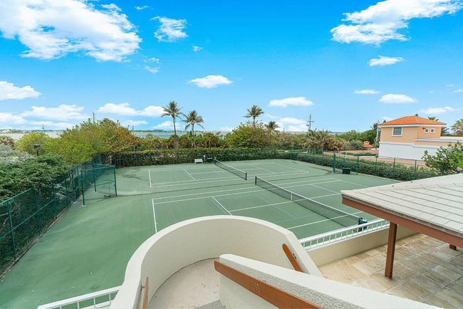 APT-11C - 5070 N Ocean Dr, Condo with 2 bedrooms, 2 bathrooms and null parking in Riviera Beach FL | Image 22
