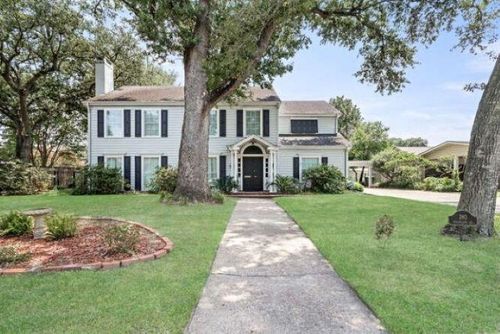 180 Ridgeland St, Beaumont, TX, 77706-6414 | Card Image