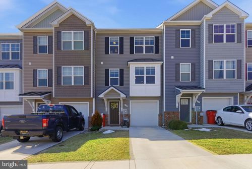 125 Carnes Way, MARTINSBURG, WV, 25403-1814 | Card Image