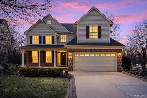 50233 Venice Ct, Northville, MI, 48168-6829 | Card Image