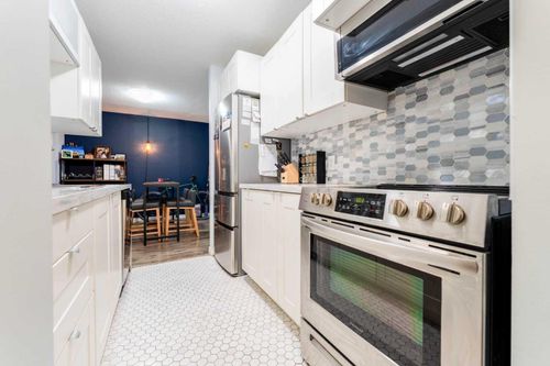 506-924 14 Ave Sw, Calgary, AB, T2R0N7 | Card Image