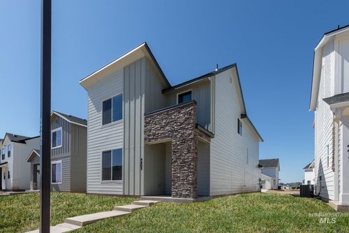4403 N Magical Creek Ave, Meridian, ID, 83646-1766 | Card Image