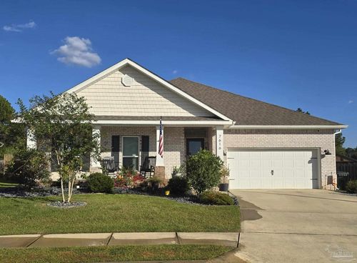 7616 Burnside Loop, Pensacola, FL, 32526-9184 | Card Image