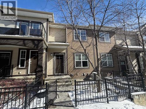 947 Mckenzie Towne Manor Se, Calgary, AB, T2Z1E1 | Card Image
