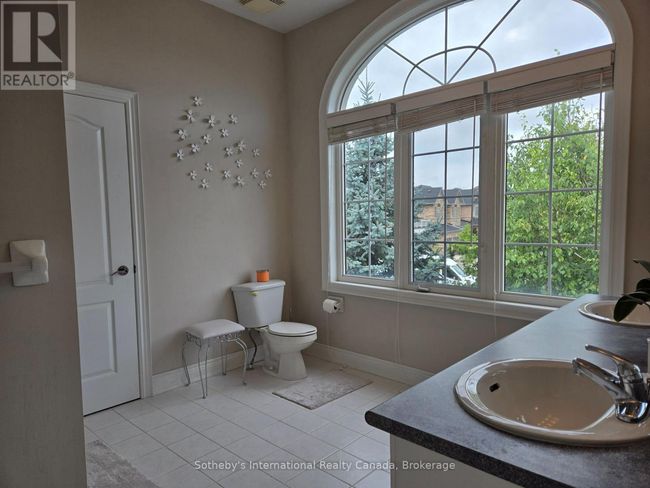 22 Prada Crt, House other with 6 bedrooms, 5 bathrooms and 6 parking in Brampton ON | Image 25