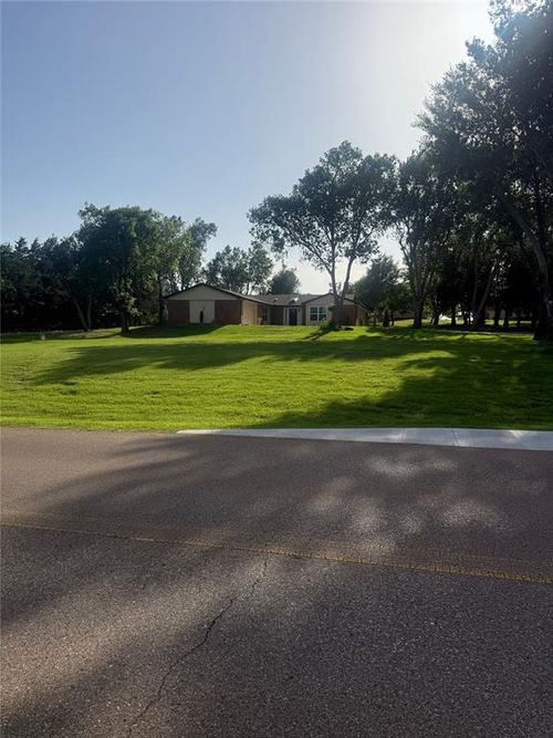 14301 S Western Avenue, Edmond, OK, 73025 | Card Image