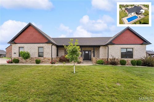 500 Shadow Rock Ct, Lebanon, IL, 62254-1861 | Card Image