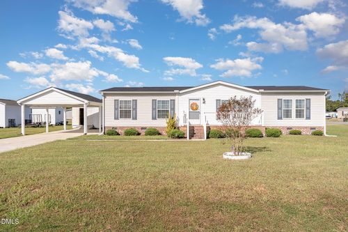 58 Stardust Ln, Selma, NC, 27576-6675 | Card Image