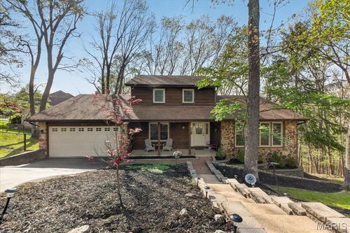 1517 Lingonberry Ct, High Ridge, MO, 63049-1418 | Card Image