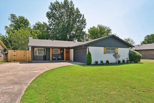 4851 S 85th East Ave, Tulsa, OK, 74145-7123 | Card Image