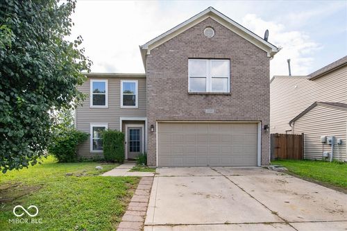 2122 Bridlewood Dr, Franklin, IN, 46131-7084 | Card Image