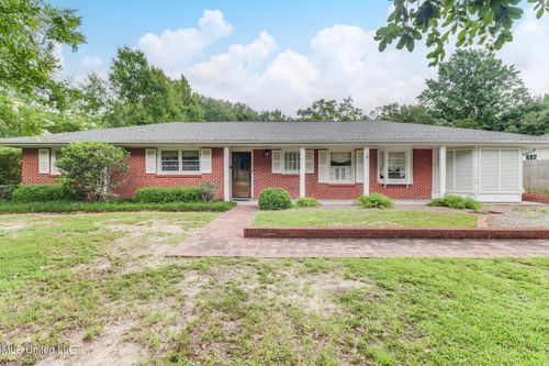 5206 Quincy Ave, Gulfport, MS, 39507-4545 | Card Image