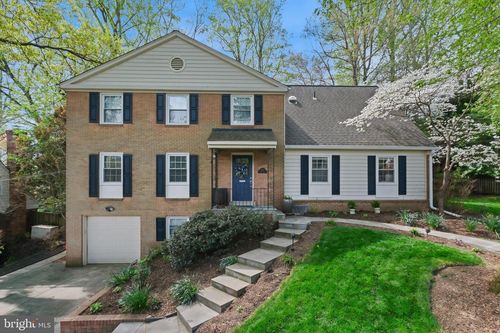 7006 Old Cabin Ln, ROCKVILLE, MD, 20852-4532 | Card Image