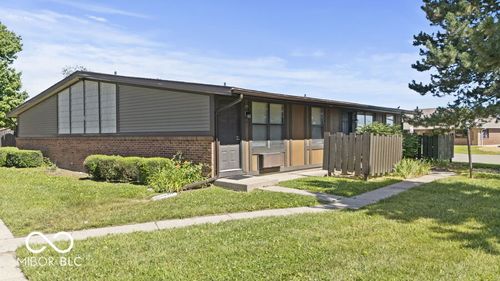 2750 Michigan Rd, Madison, IN, 47250-1874 | Card Image