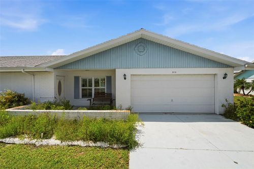 309 Green Manor Dr, SUN CITY CENTER, FL, 33573-5814 | Card Image