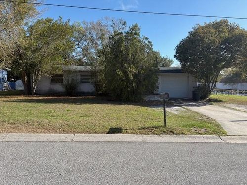 8 Flamevine Ln, DEBARY, FL, 32713-2478 | Card Image