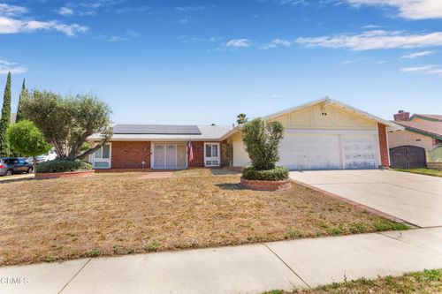 13716 Herrick Ave, Rancho Cascades, CA, 91342-1116 | Card Image