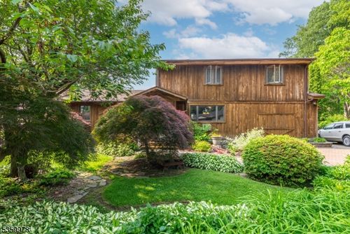 84 Brooklyn Rd, Stanhope, NJ, 07874-2875 | Card Image