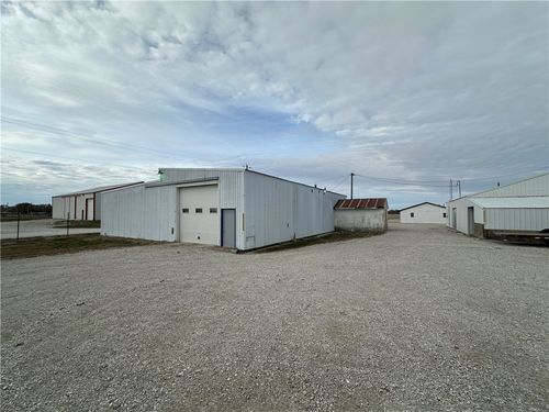 1250 Woodcock Rd, Macon, IL, 62544-4104 | Card Image