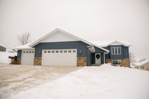 624 Emma Dr Se, Cold Spring, MN, 56320-1454 | Card Image