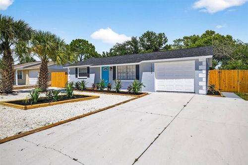 11520 Meadow Dr, PORT RICHEY, FL, 34668-1733 | Card Image