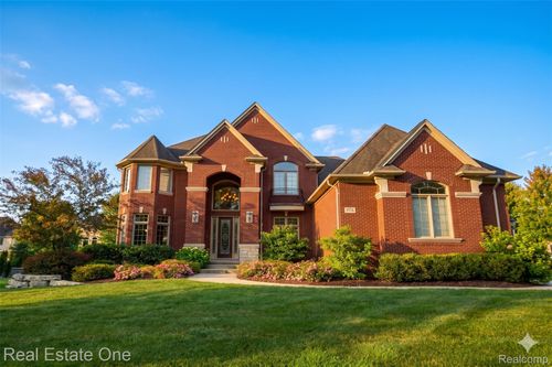 1576 Galena, Rochester Hills, MI, 48306-3599 | Card Image