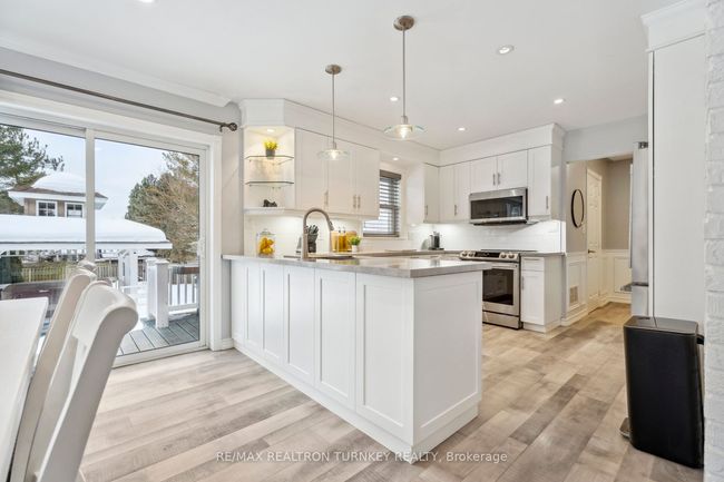 10 Dafoe St, House other with 4 bedrooms, 3 bathrooms and 10 parking in Zephyr ON | Image 15