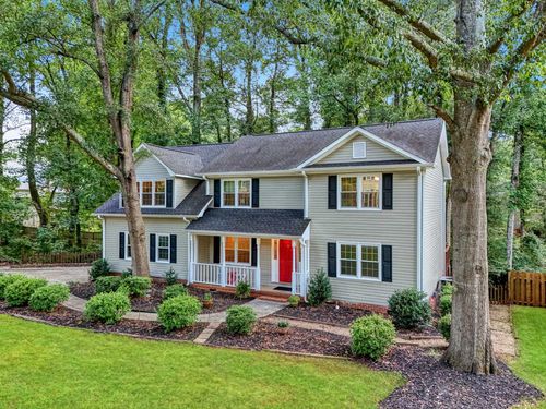 215 E Shefford St, Greer, SC, 29650-2735 | Card Image