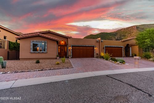 2615 E Via Corta Dei Fiori, Tucson, AZ, 85718-7309 | Card Image