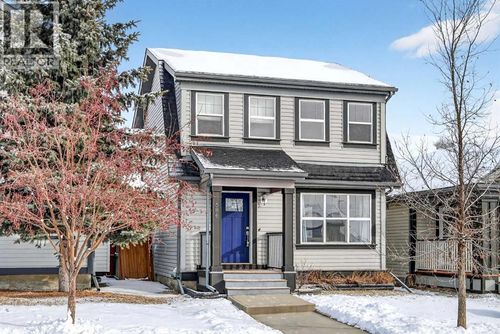 586 Evermeadow Rd Sw, Calgary, AB, T2Y4W9 | Card Image