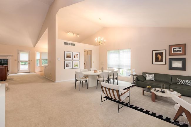 12168 Crestfield Ct, House other with 4 bedrooms, 3 bathrooms and null parking in Symmes Twp OH | Image 9