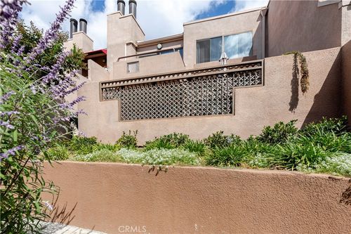 82-25761 Le Parc, Lake Forest, CA, 92630-5922 | Card Image