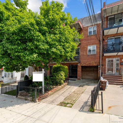 7442 43rd Ave, Elmhurst, NY, 11373-1807 | Card Image