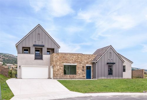 18510 Boulder Blf, Silverado, CA, 92676-9664 | Card Image