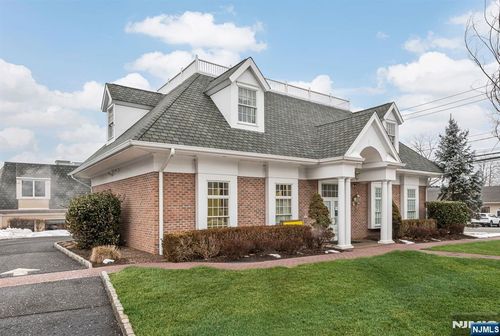 378 Franklin Ave, Wyckoff, NJ, 07481-1963 | Card Image