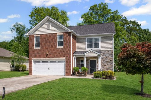 208 Wyburn Pl, Burns, TN, 37029-5110 | Card Image