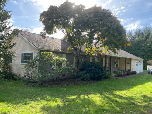 4180 Meadow View Ln, Hydesville, CA, 95547-9431 | Card Image