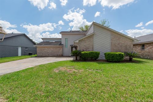 1915 Mustang Springs Dr, Missouri City, TX, 77459-3449 | Card Image