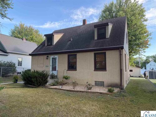 725 Sw Walnut Street, Sleepy Eye, MN, 56085 | Card Image