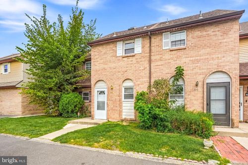 241 La Cascata, CLEMENTON, NJ, 08021-4960 | Card Image