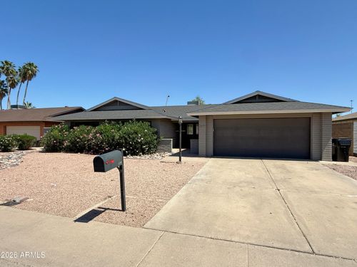 3617 S Siesta Ln, Tempe, AZ, 85282-5953 | Card Image