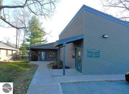 1a-537 S Garfield Avenue, Traverse City, MI, 49686 | Card Image