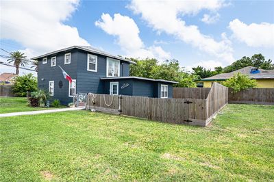 131 W Spencer, House other with 3 bedrooms, 2 bathrooms and null parking in Aransas Pass TX | Image 2