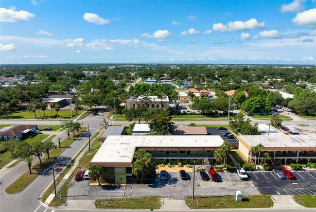 APT-207 - 1258 Barbara Dr, Condo with 2 bedrooms, 1 bathrooms and null parking in VENICE FL | Image 23
