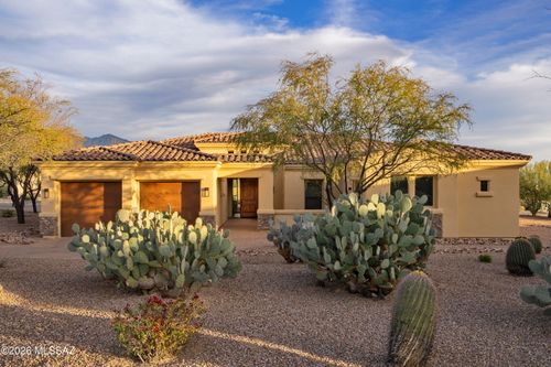 11856 N Mesquite Sunset Pl, Oro Valley, AZ, 85742-8801 | Card Image