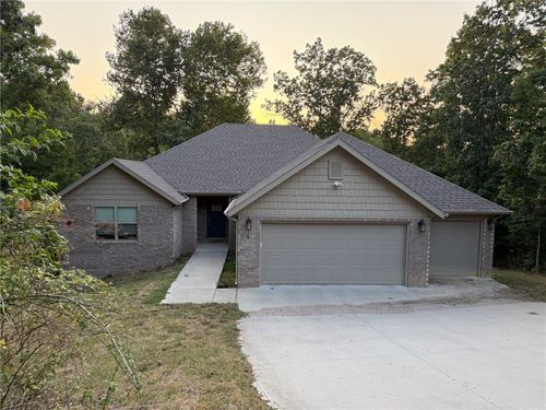 5 Henley Ln, Bella Vista, AR, 72714-6310 | Card Image